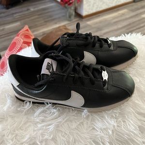 Nike’s Shoe Size 4.5